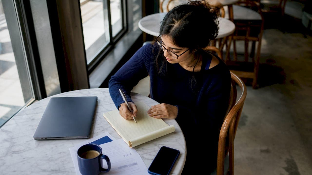 Smart Job Search Strategy: Your 2026 Data-Backed Guide